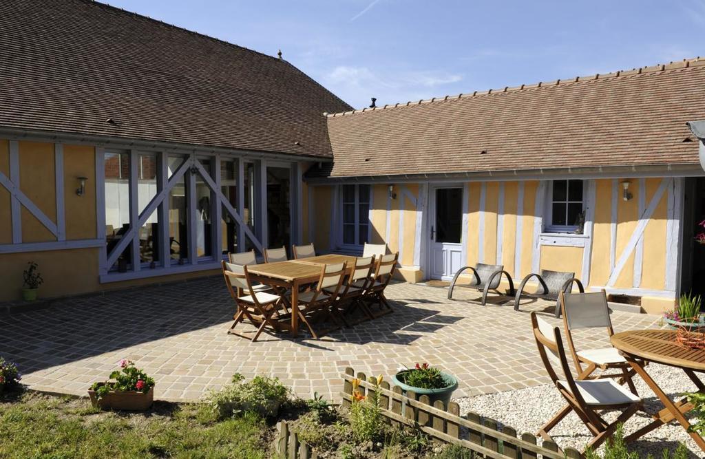 La Cler'Hier Hotel Clerey ภายนอก รูปภาพ